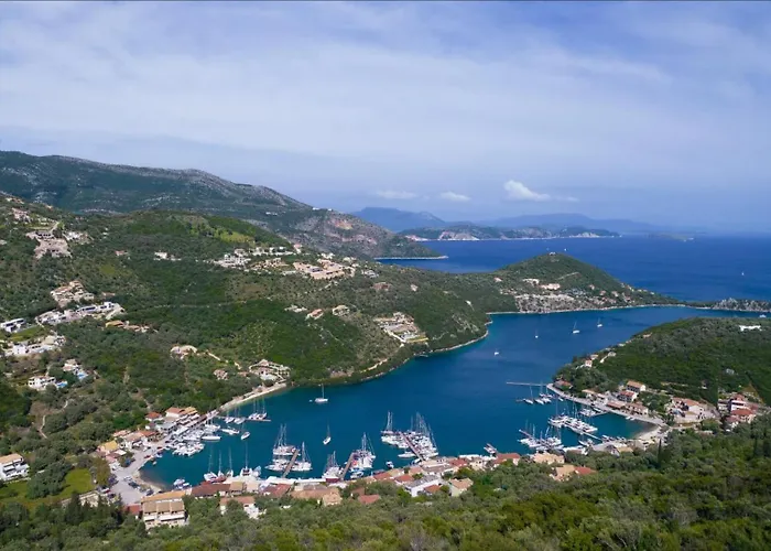 Lefkas Eagle Villa *